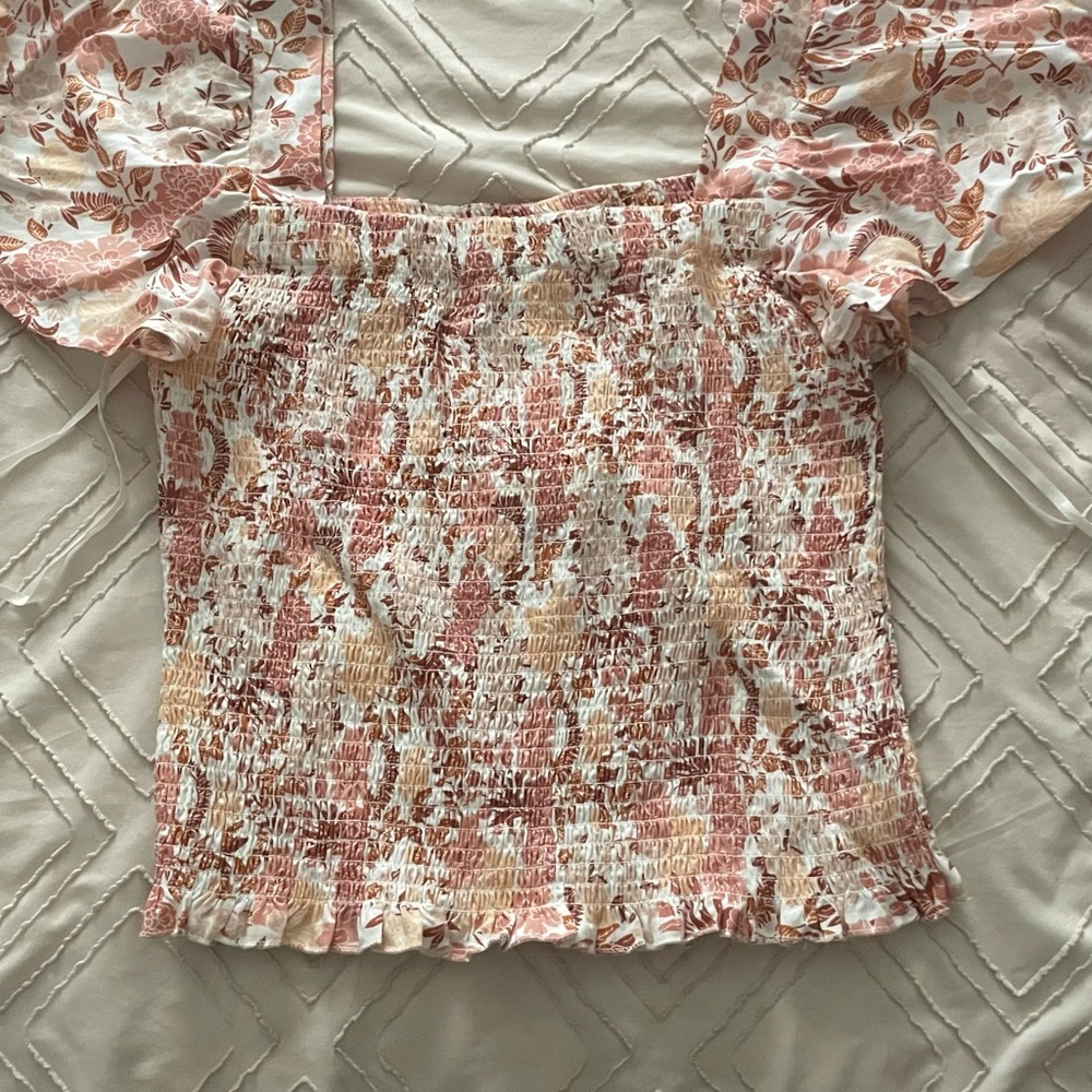 Chic Floral Smocked Blouse